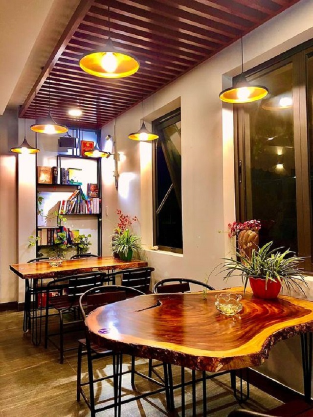 The Moon Coffee